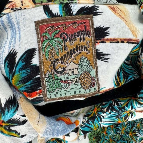 Pineapple Connection Men's Hawaiian Shirt - Picture 12 of 13